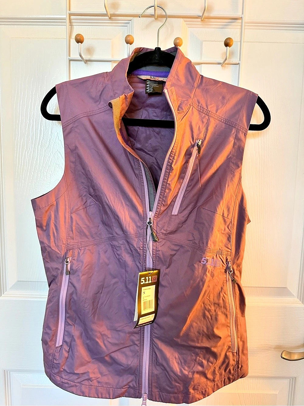 5.11 Tactical Women'Small Cascadia Windbreaker Vest Purple Small